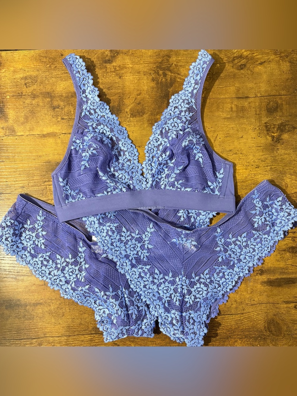 Wacoal Embrace Lace Wire Free Bralette and matching Panties in Periwinkle 34 & 6